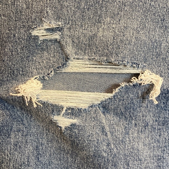 GAP 90’s Loose Mid Rise Jeans - Picture 7 of 15